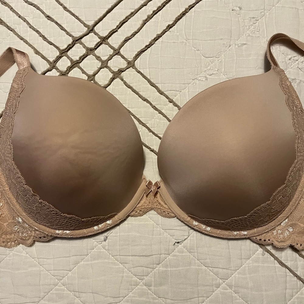 NWT torrid bra